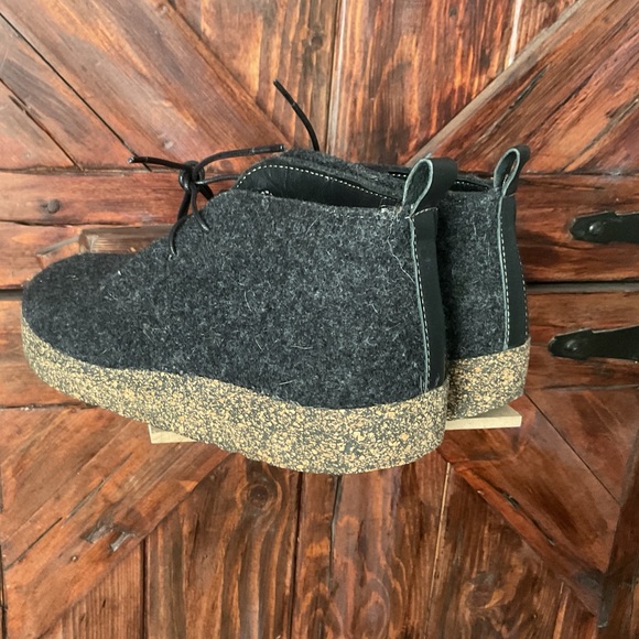 COMFORTFUSSE Felt Wool Leather Lined Handmade Cork Base - Picture 4 of 9